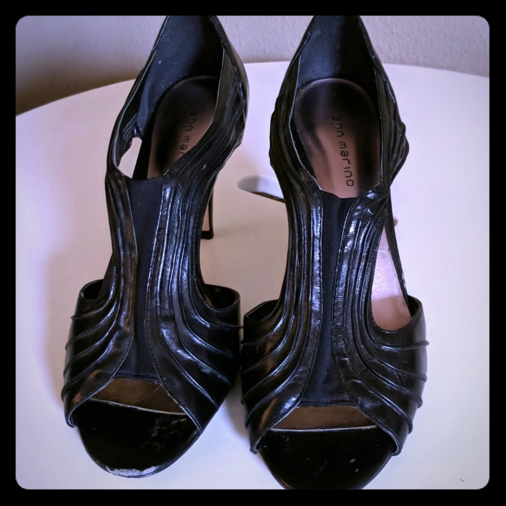 Black heel